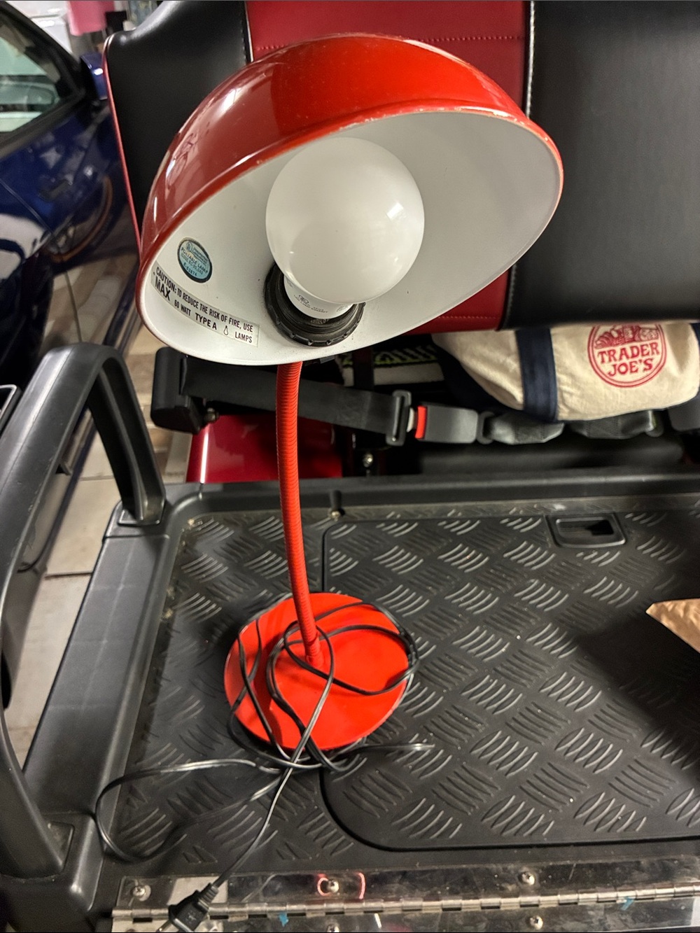 Vintage Red Flexible Gooseneck Desk Lamp